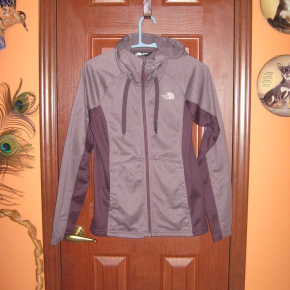 The North Face Jackets & Blazers - NORTH FACE JACKET